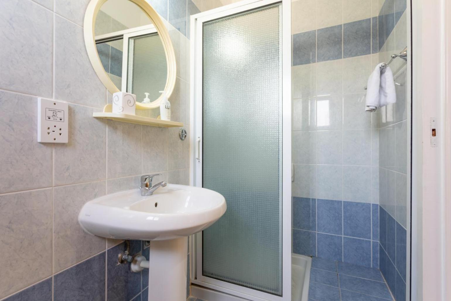 Polis Villa Halima Stefanos מראה חיצוני תמונה